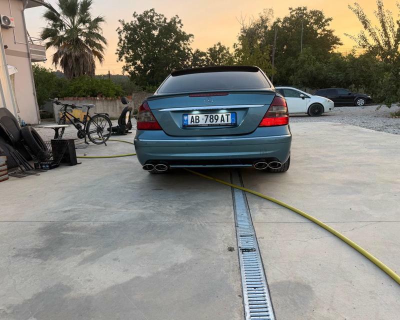 Mercedes-Benz E-Class 2003