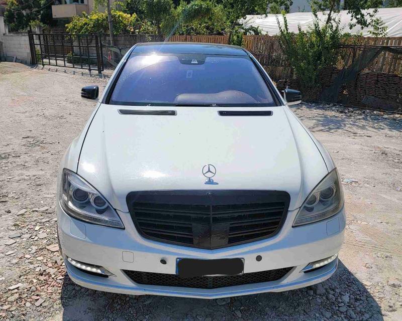 Mercedes-Benz S-Class 2008