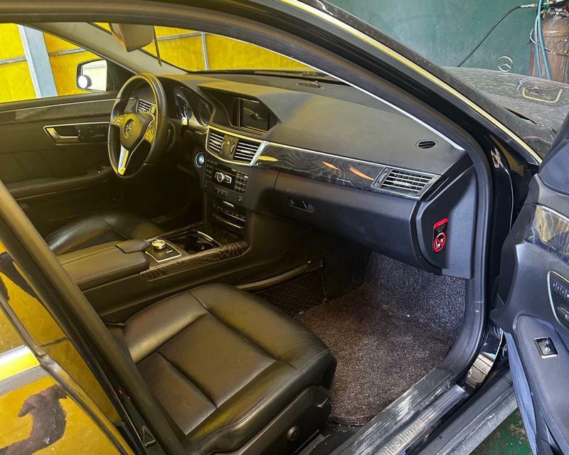 Mercedes-Benz E-Class 2012