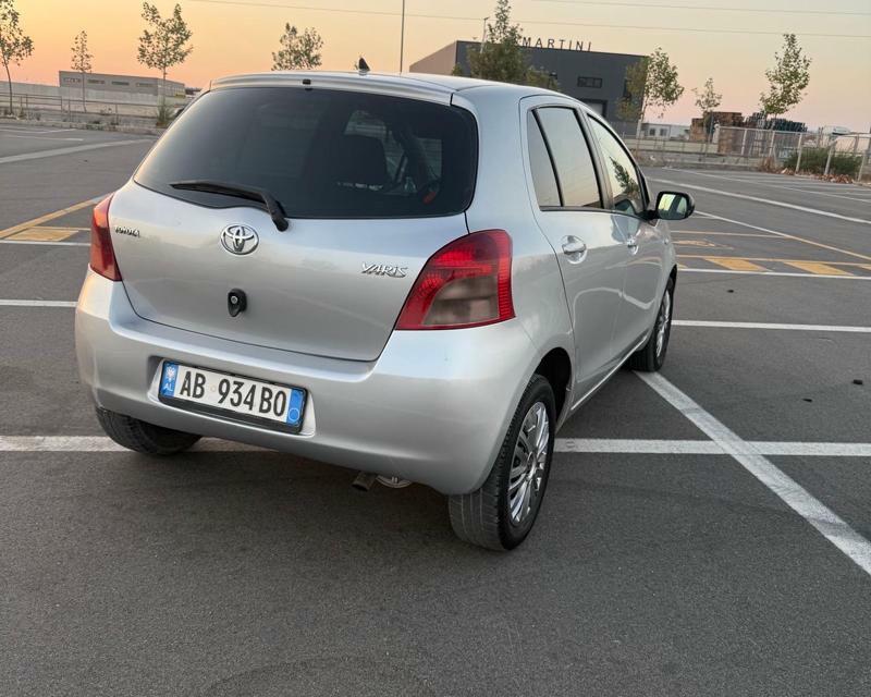 Toyota Yaris 2008