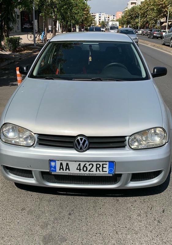 Volkswagen Golf 2000