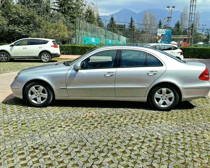 Mercedes-Benz E-Class 2003