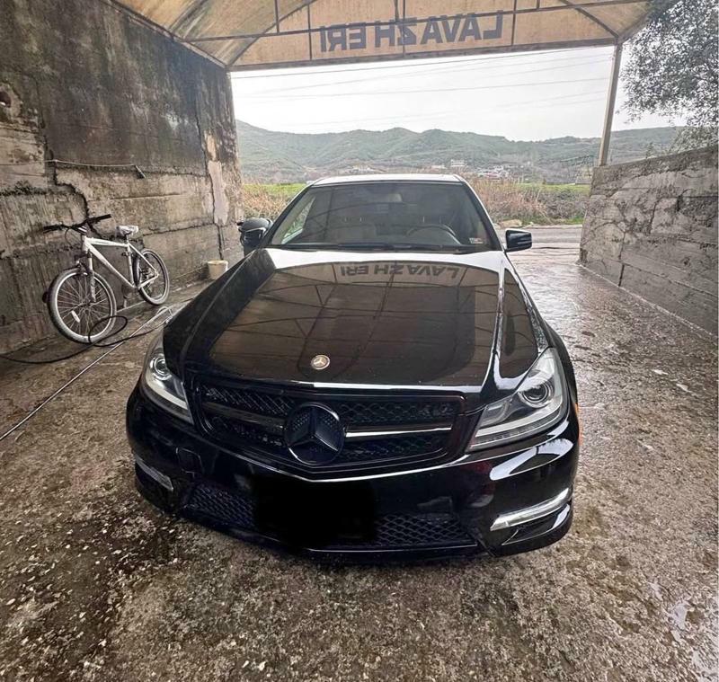 Mercedes-Benz C-Class 2012