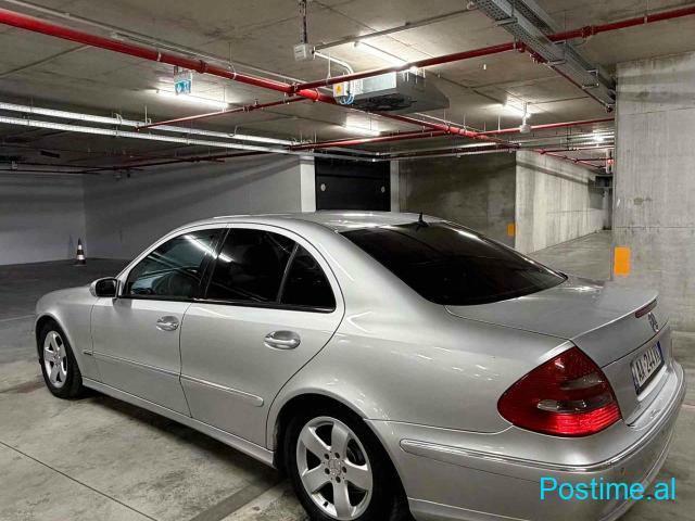 Mercedes-Benz E-Class 2002