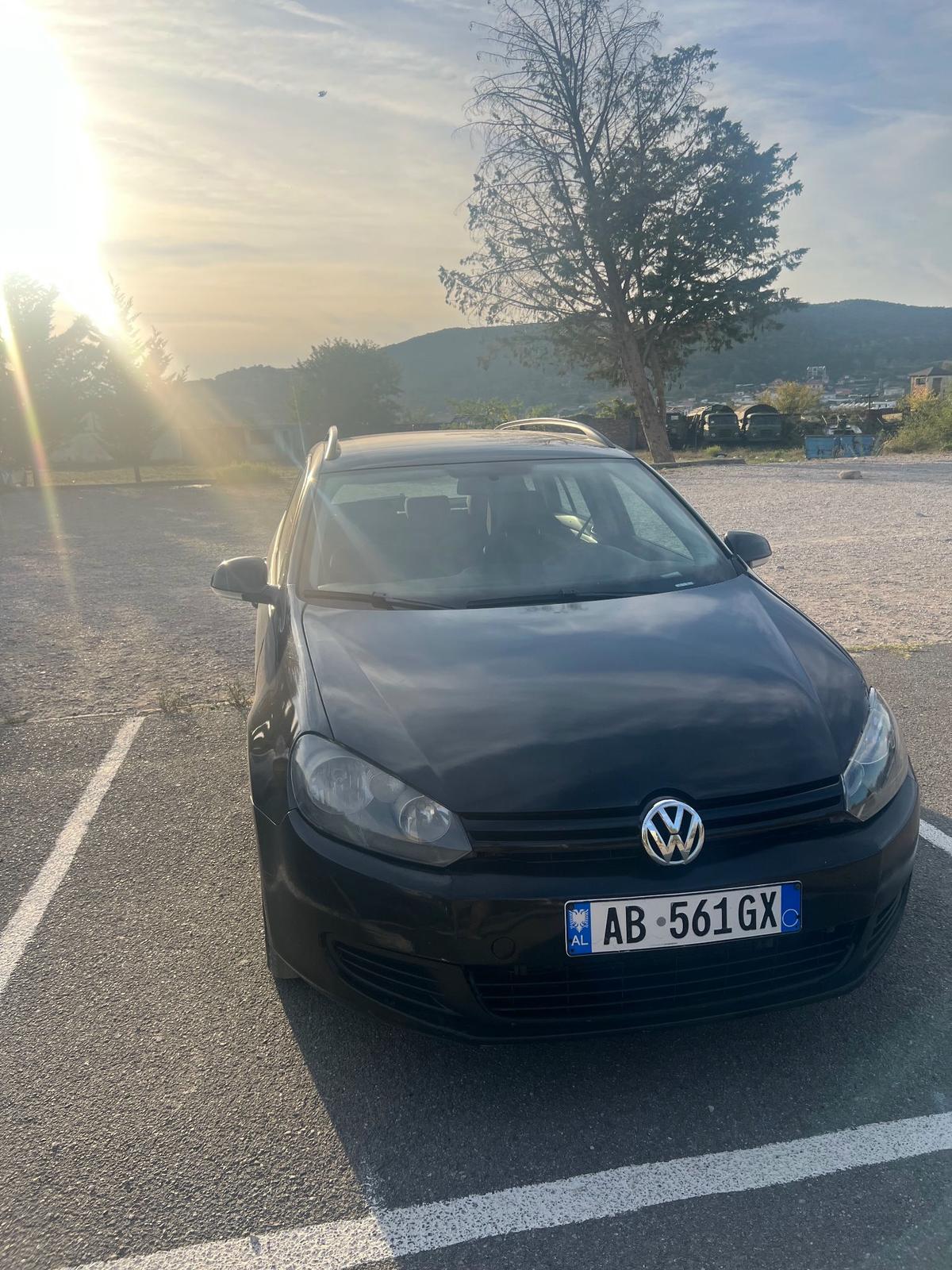 VOLKSWAGEN Golf 2011